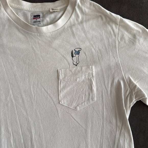 Levis X Peanuts White Graphic Pocket T-Shirt S Cotton Unisex - Picture 2 of 4